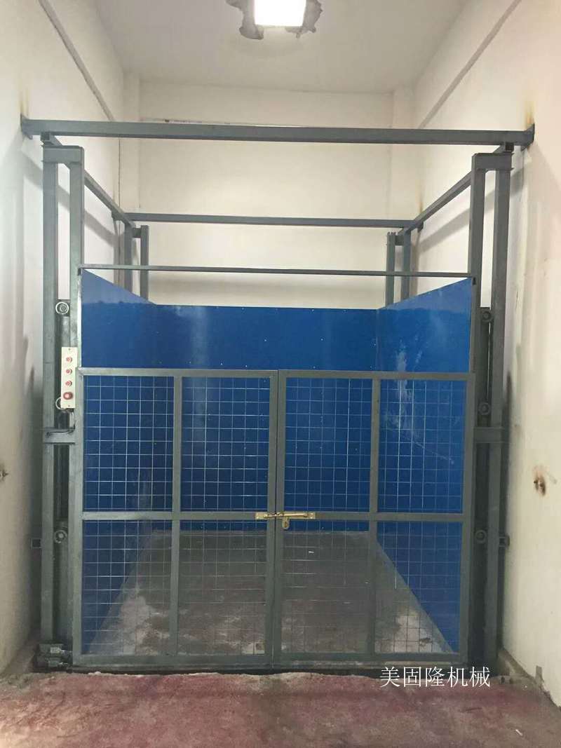 湖南导轨式升降货梯价格
