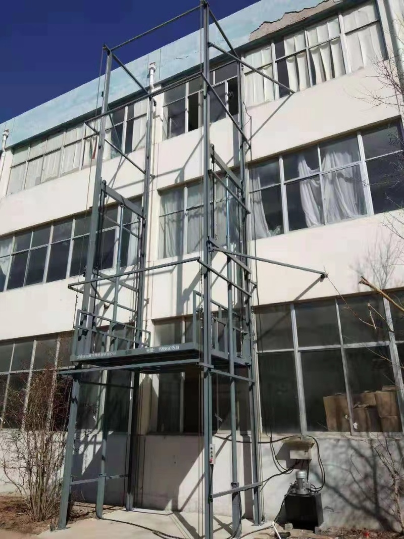 湖南室外贴墙货梯